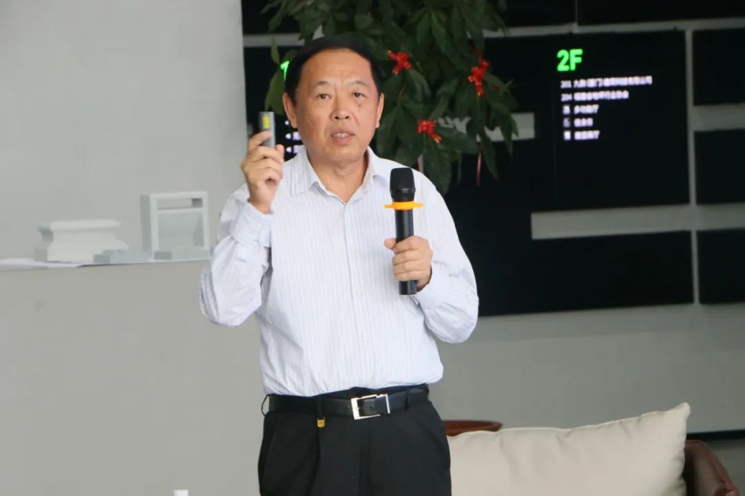 ONE游戏官网-皇马巴塞赞助商