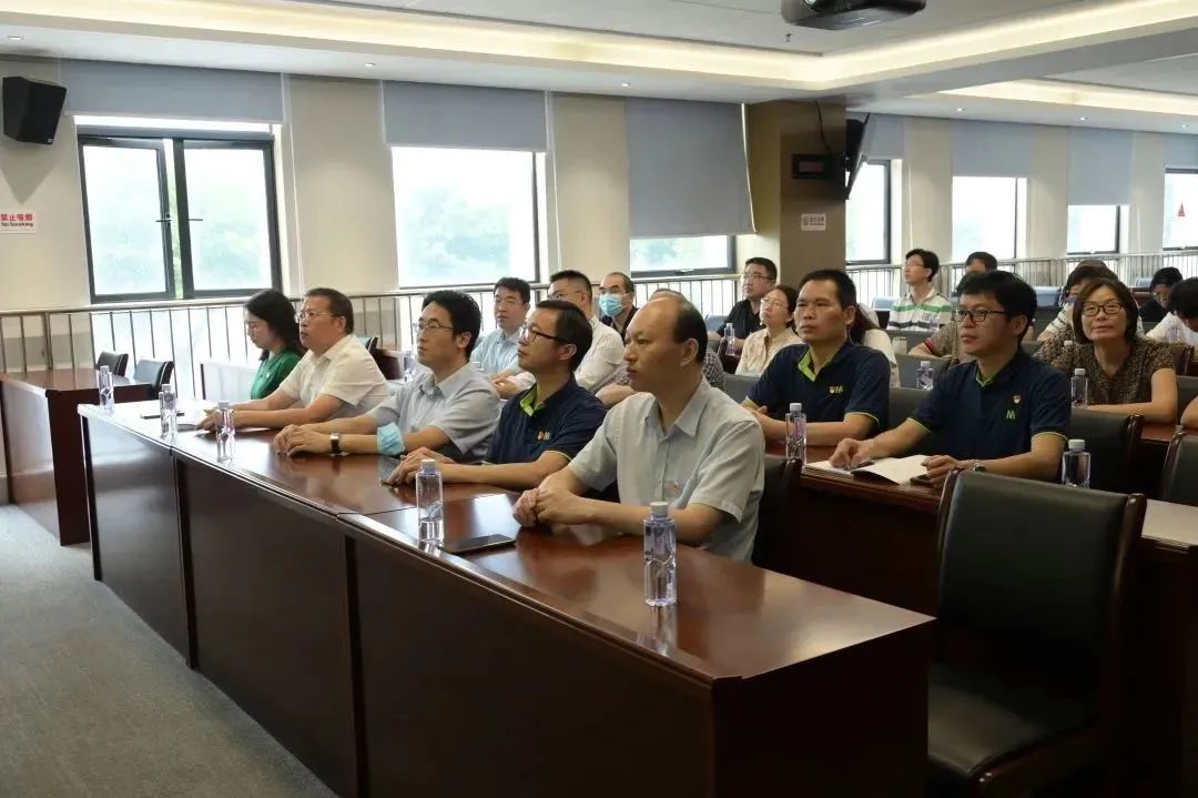 ONE游戏官网-皇马巴塞赞助商